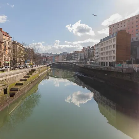 Appartamento Riverside Old Town By Next Stop *
