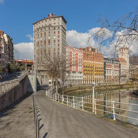 Appartamento Riverside Old Town By Next Stop *