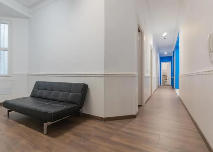 Riverside Old Town By Next Stop * Bilbao