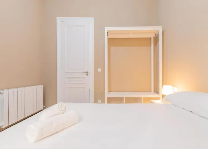 Apartment Riverside Old Town By Next Stop